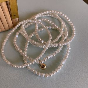 Pearl bracelet set